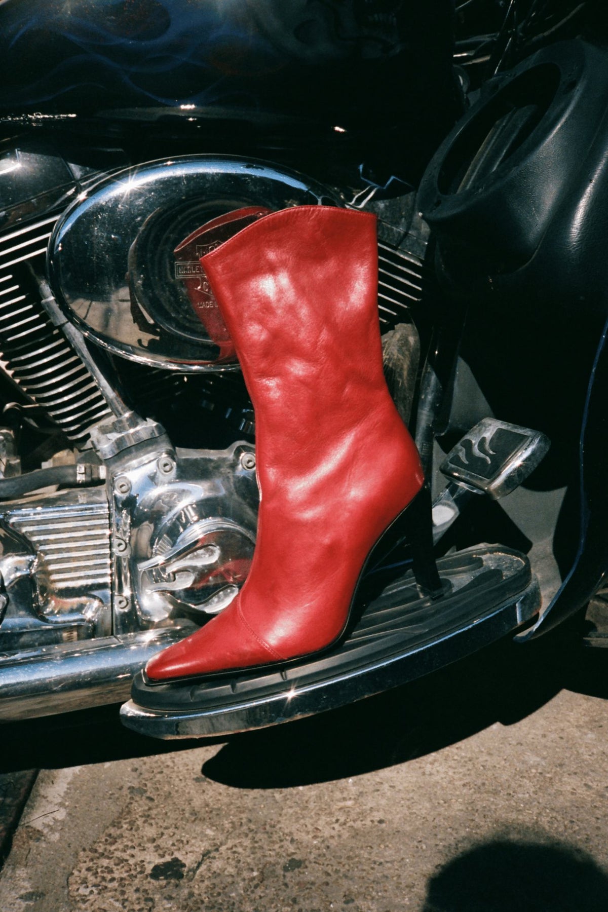 BE-BOLD Jeffrey Campbell Mid-Calf Boot Red Distressed
_hover