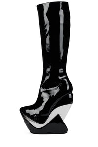 BLACK-HOLE Black Patent