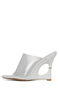 BOOYAH Jeffrey Campbell Wedge White