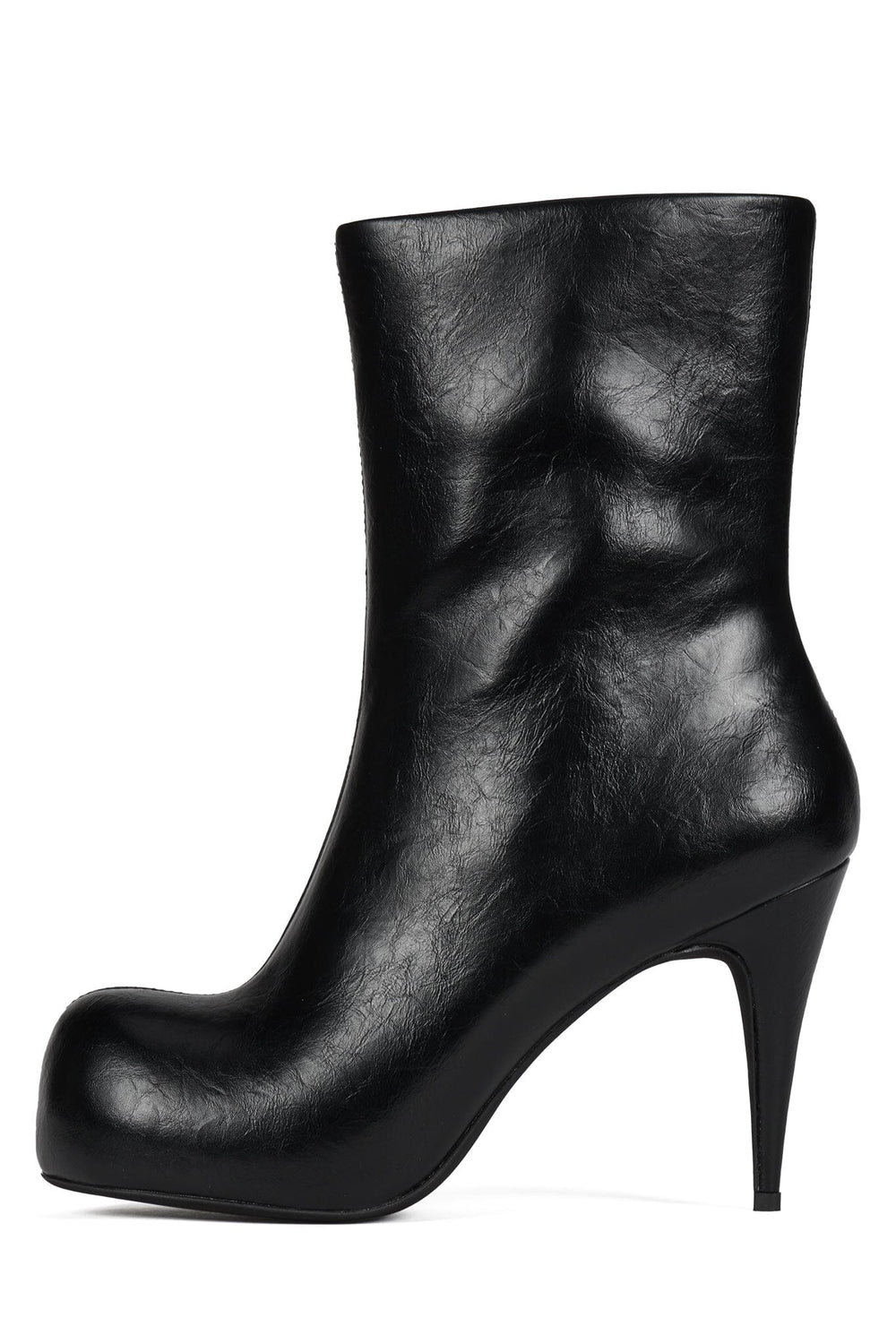 CALYPSA – Jeffrey Campbell