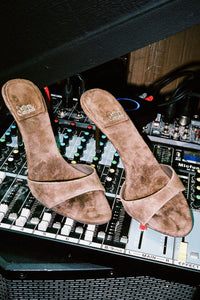 CE-SOIRE Jeffrey Campbell Heeled Sandal Brown Suede