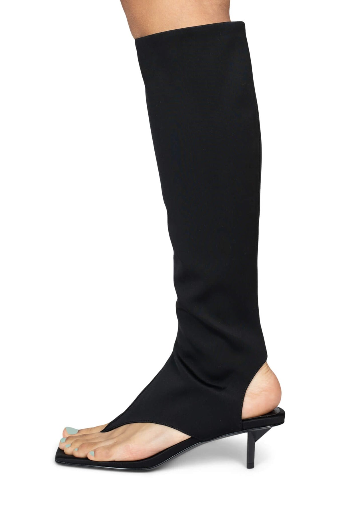 CONFIDENCE Knee-High Boot DV 