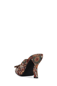 CRUMPET Jeffrey Campbell Heeled Mule Beige Rust Tapestry
