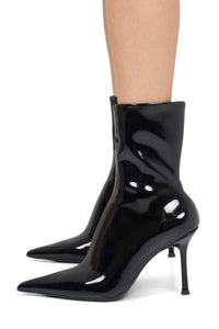 DARING-2 Jeffrey Campbell Ankle Boot Black Patent