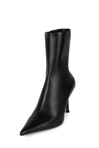 DARING Jeffrey Campbell Booties Black Matte