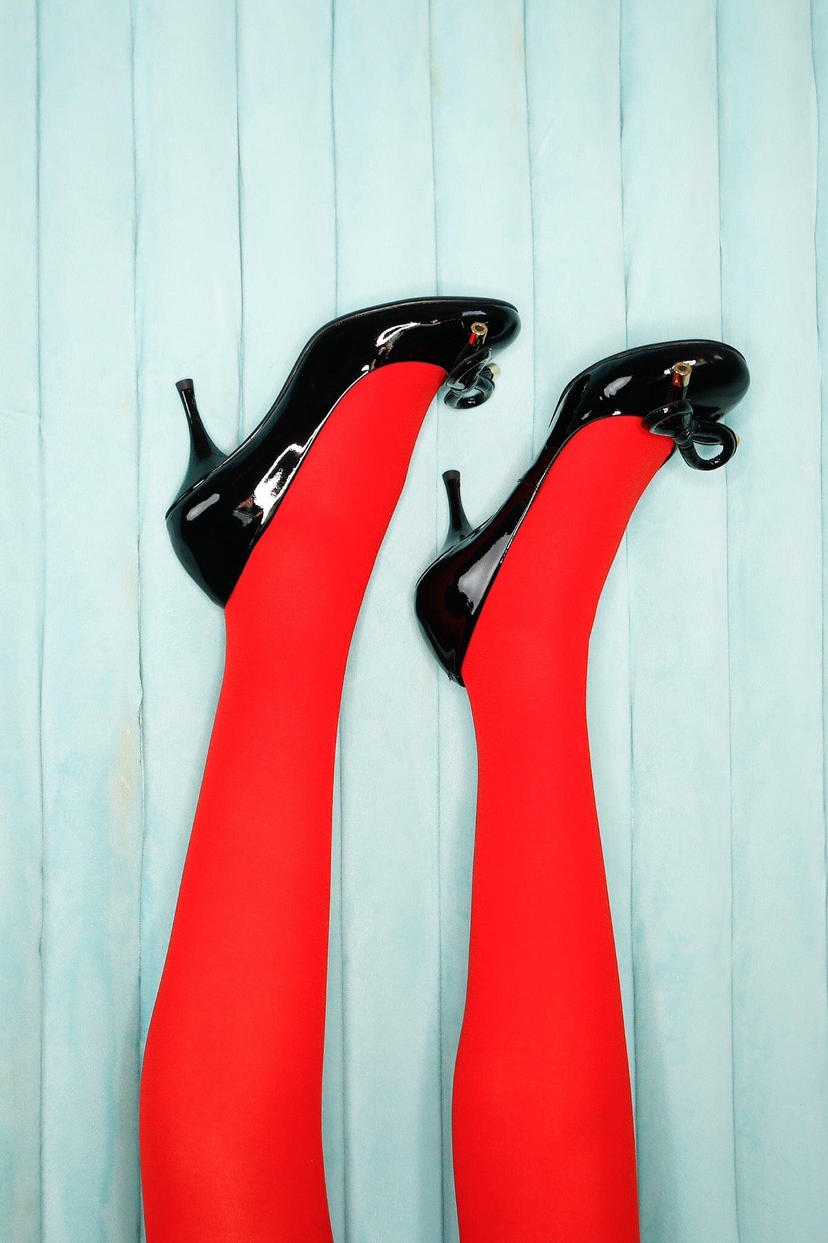 DOSSIER Jeffrey Campbell High Heel Black Patent
_hover