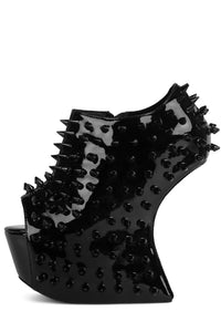 DUSK-SPIKE Jeffrey Campbell Platform Black Patent Black