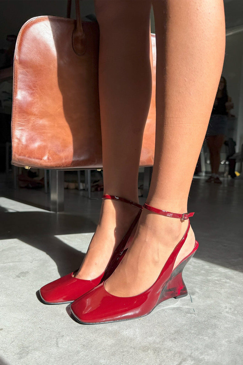 FAVRILE Jeffrey Campbell Wedge Sandal Dark Red Patent Combo