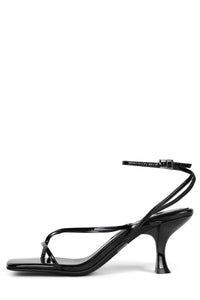 FLUXX Heeled Sandal YYH Black Patent 6 