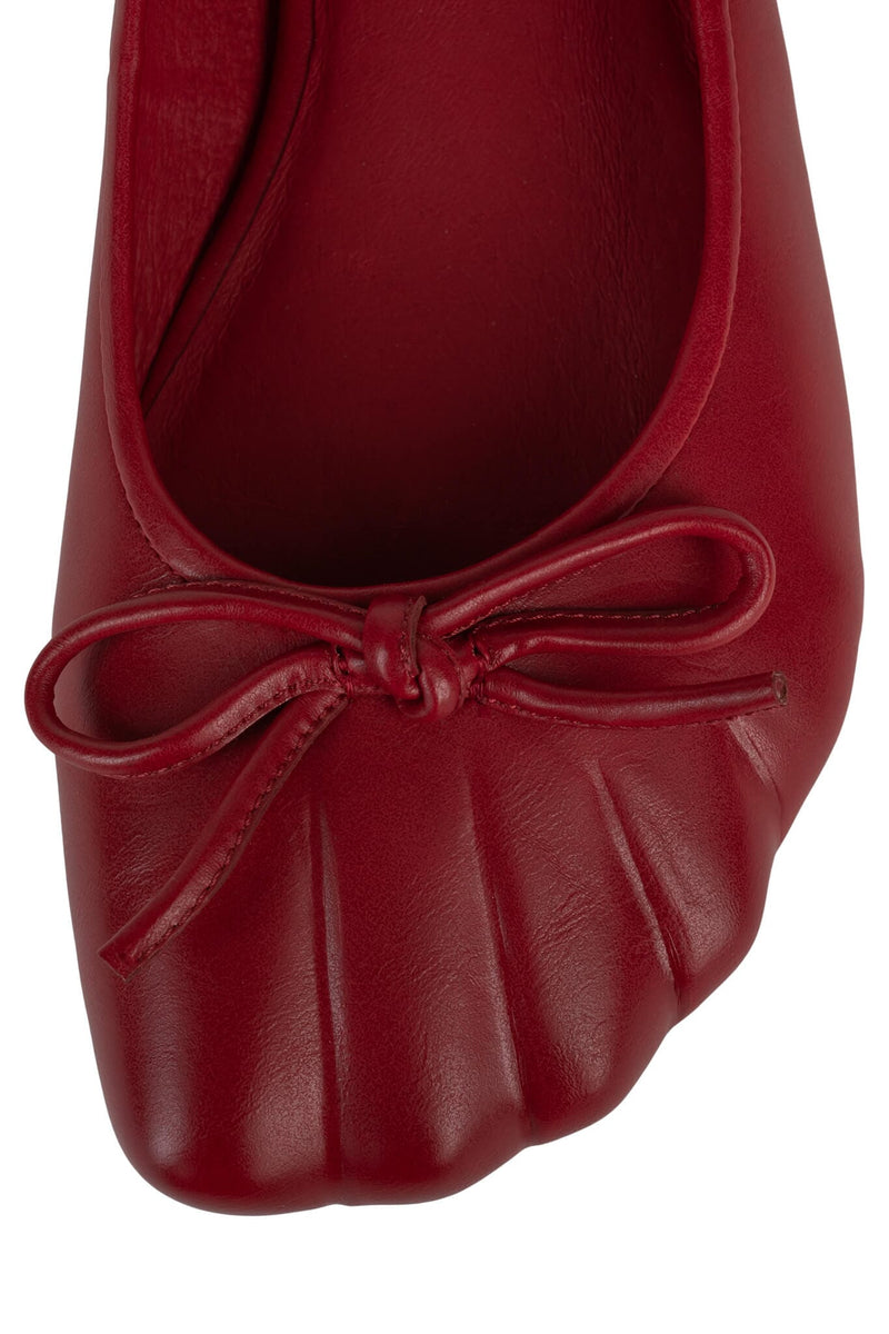 FOOTSY Jeffrey Campbell Ballet Flat Red