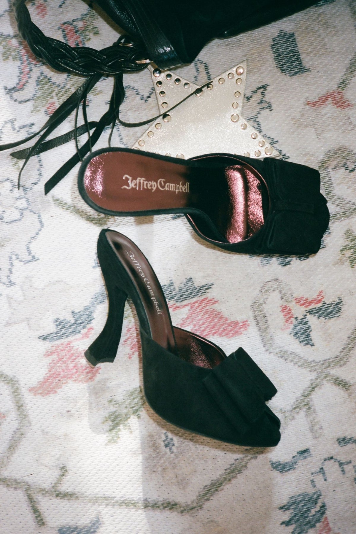 FRESA-BOW Jeffrey Campbell Heeled Sandal Black Suede _hover
