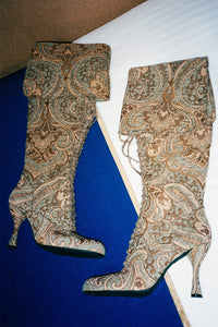 FULL-OUT Jeffrey Campbell Heeled Boot Tan Tapestry