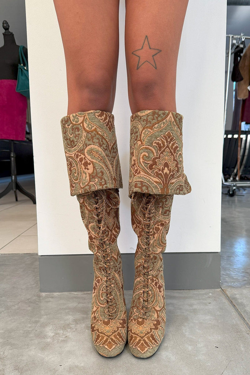 FULL-OUT Jeffrey Campbell Heeled Boot Tan Tapestry
