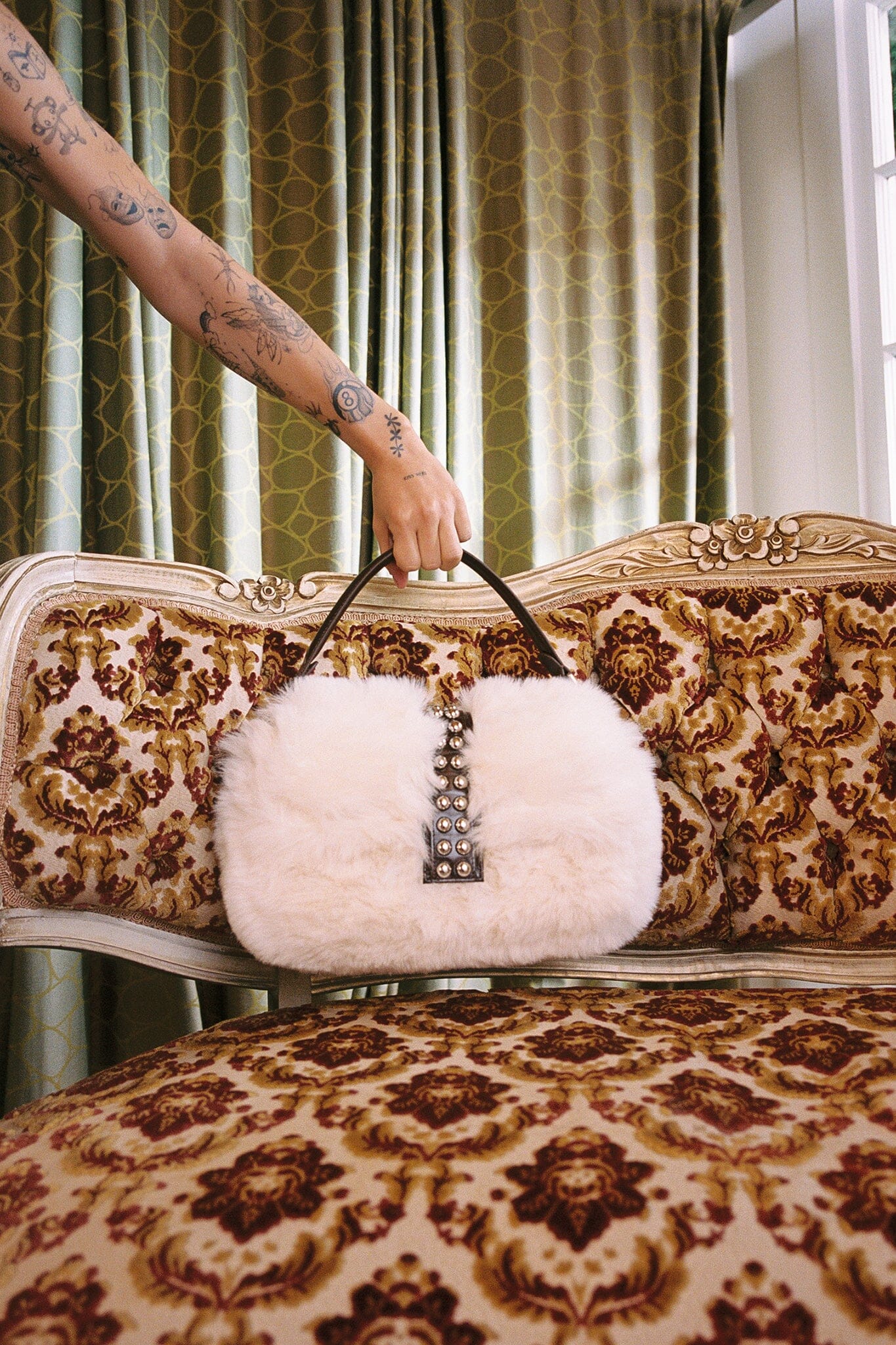 FURREAL-F Jeffrey Campbell Handbag