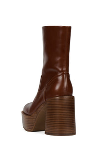 GROUPIE Platform Boot Caramel