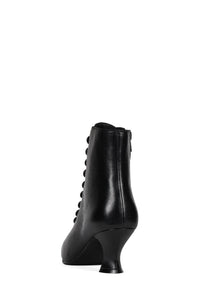 HEATHCLIFF Black