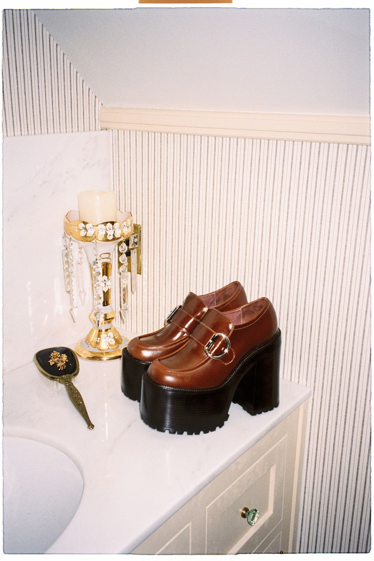 OFFSET Jeffrey Campbell Heeled Loafer Tan Oiled _hover