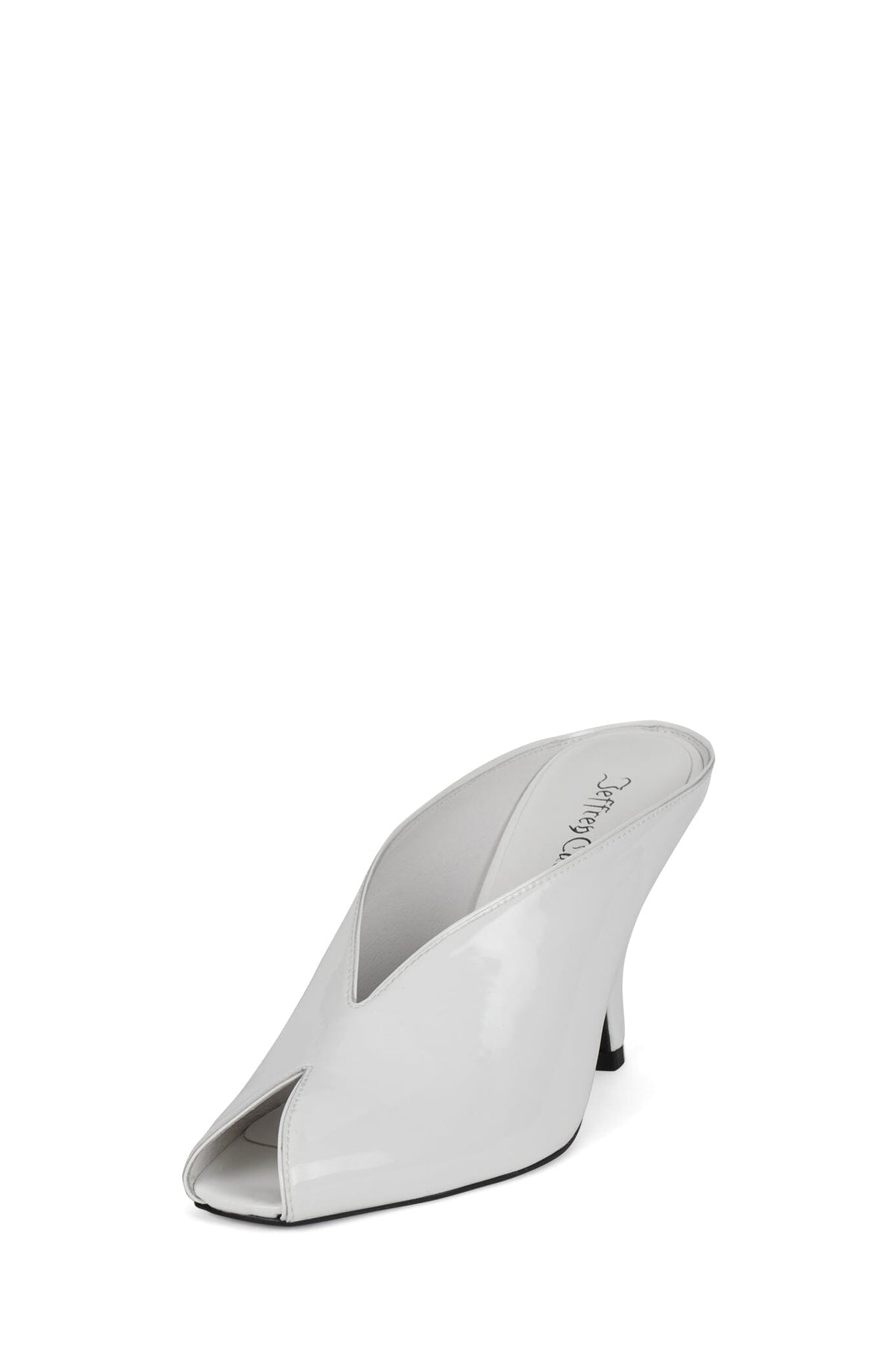 PARLER White Patent _hover