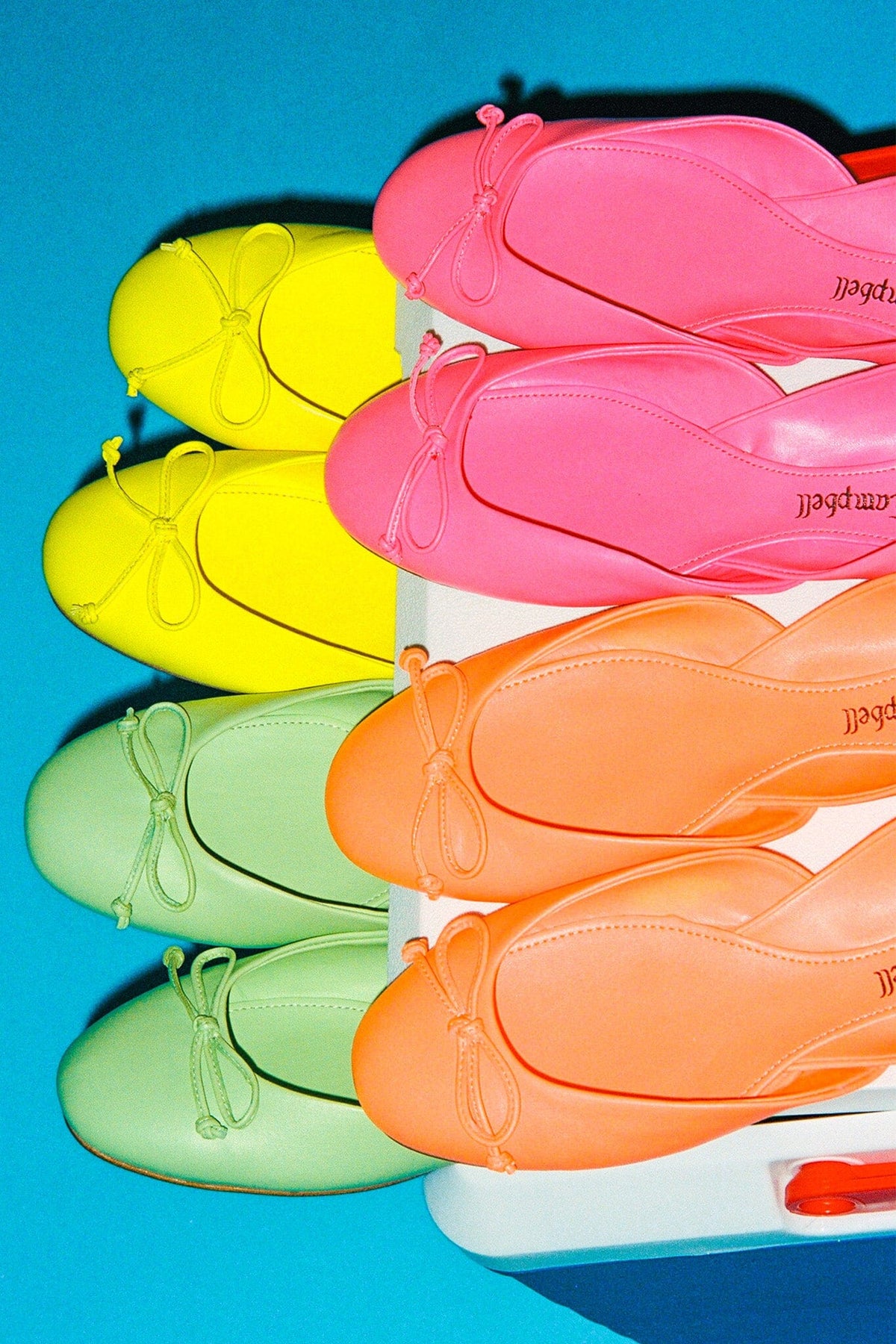 PERKY Jeffrey Campbell Ballet Flat Yellow Neon