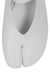 PREAKNESS Jeffrey Campbell Mary-Jane White