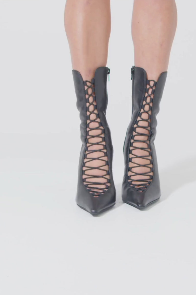 WHIMSIGOTH Black