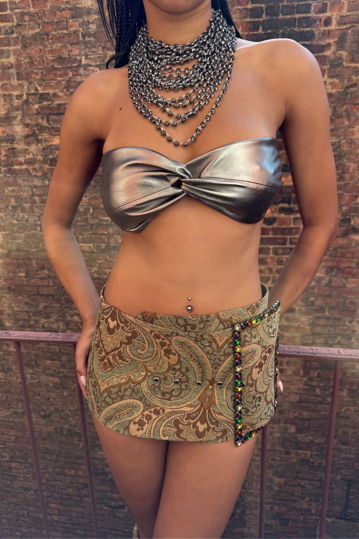 PSYCHIC TOP Jeffrey Campbell Top Pewter