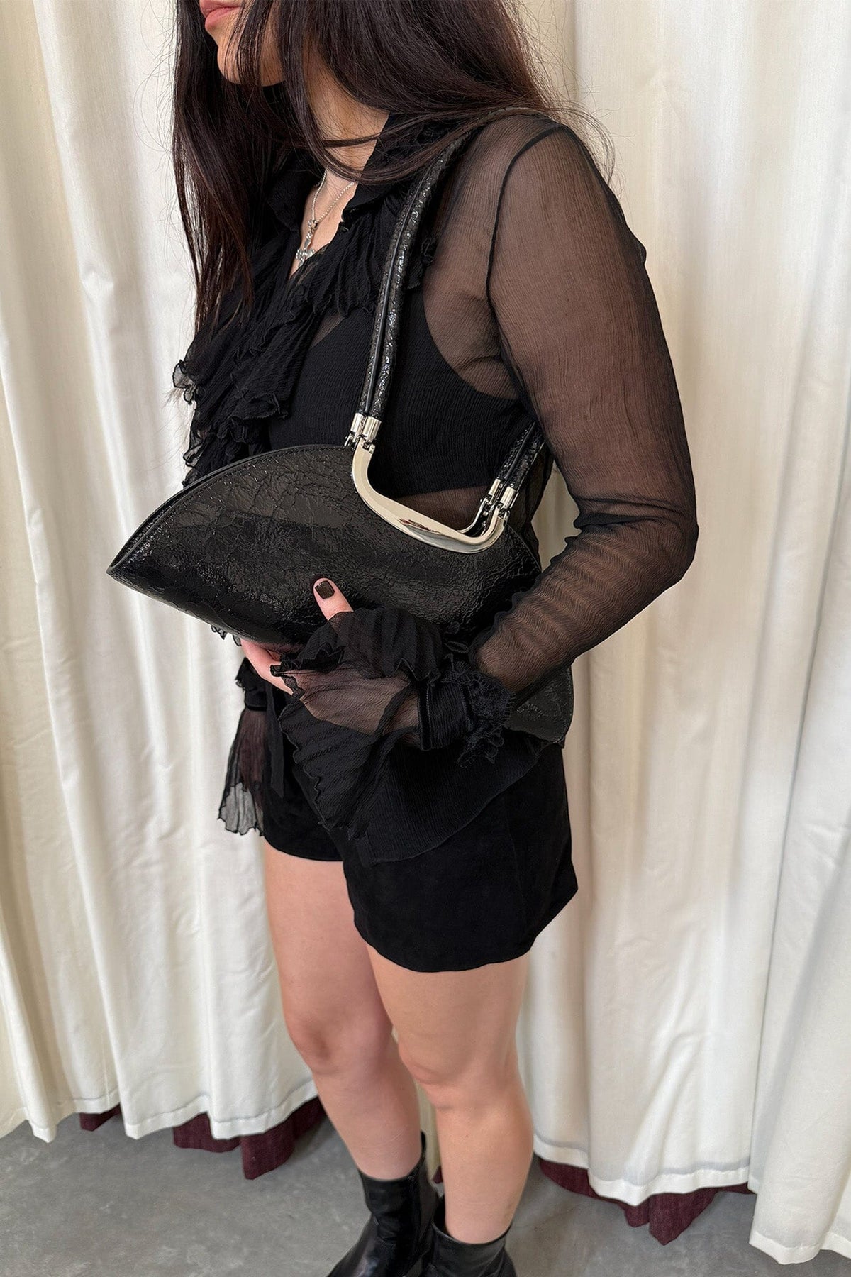 RETROGRADE Jeffrey Campbell Shoulder Bag Black Crackle