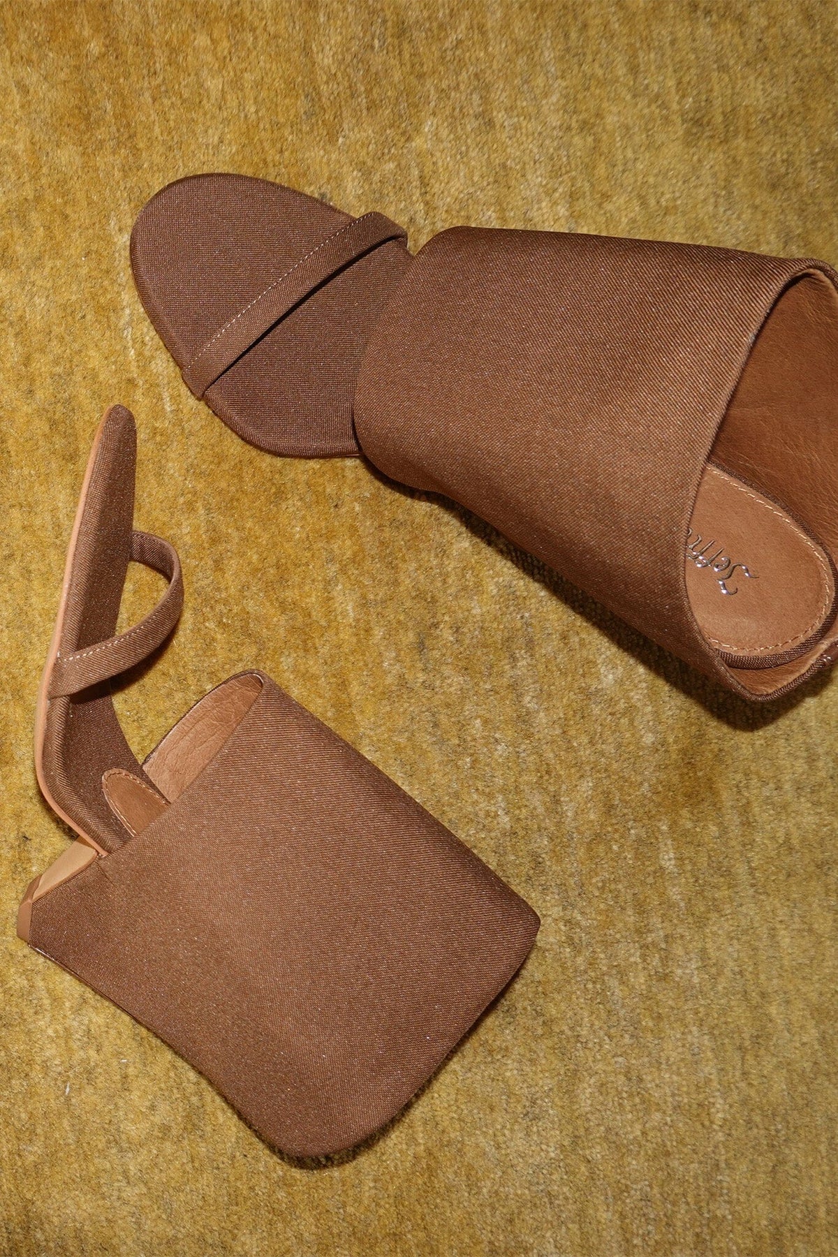 SHADY Jeffrey Campbell Wedge Sandal Caramel Canvas