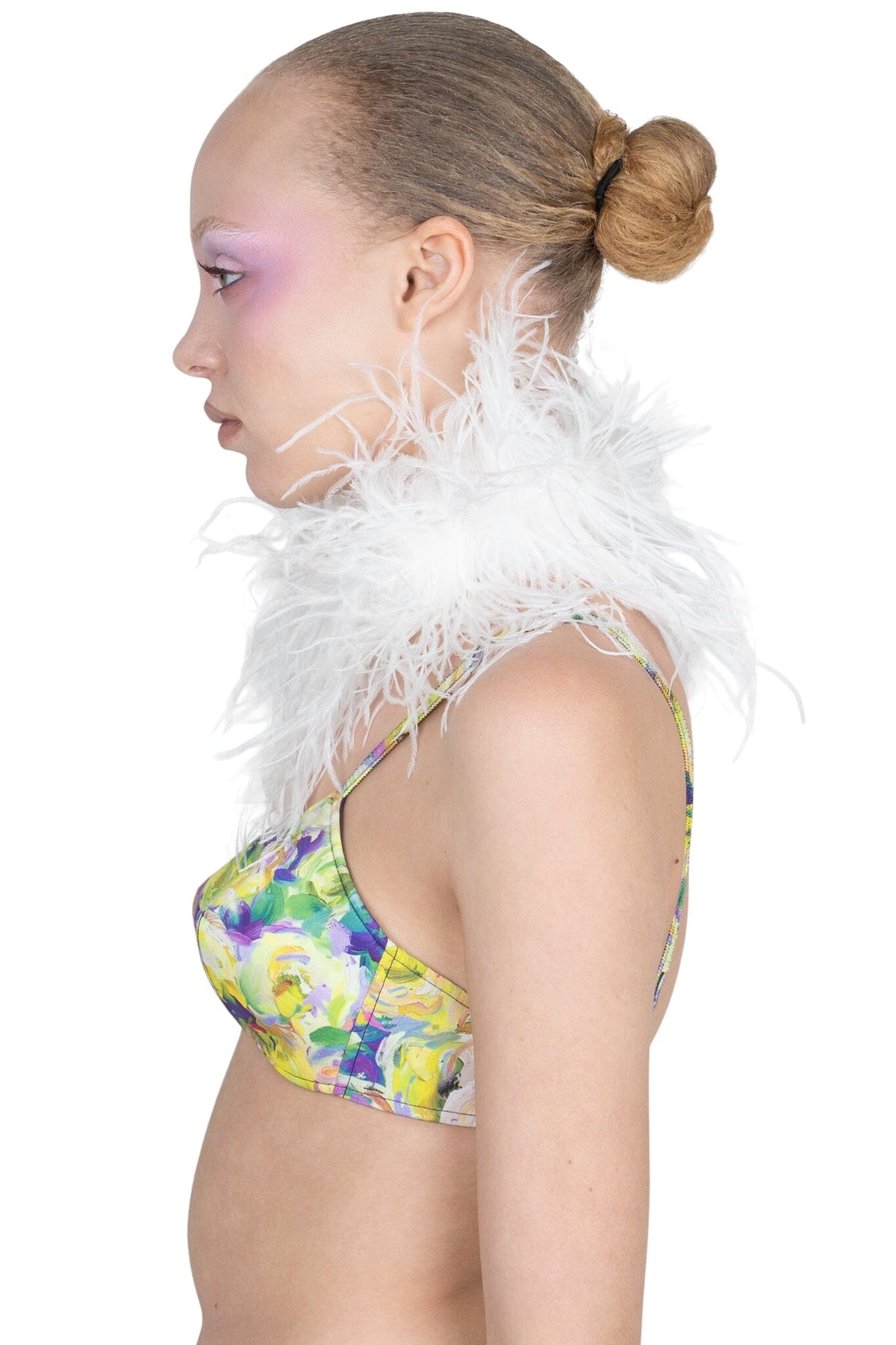SNUG-F Jeffrey Campbell Choker White _hover