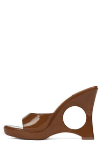 STAY-COOL Tan Patent 