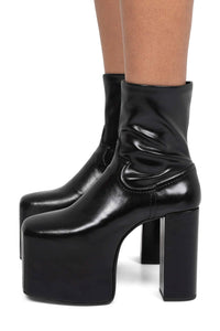 THE-DARE Jeffrey Campbell Platform Boot Black