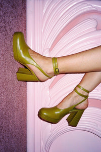 VIVRE Jeffrey Campbell Platform Heels Chartreuse