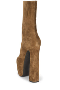 WOAH Platform Boot Dark Tan Suede
