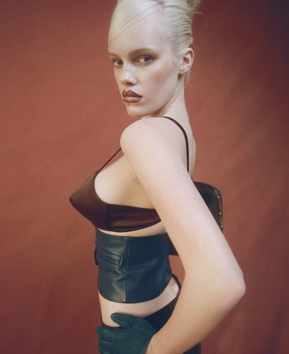 YVONNE Jeffrey Campbell Top Brown Satin _hover